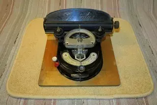 Goriatus antik írógép