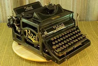 Ideal antik írógép