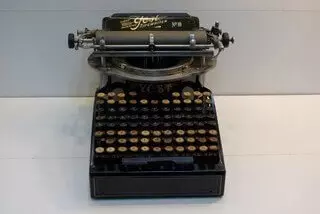 Yost antik írógép